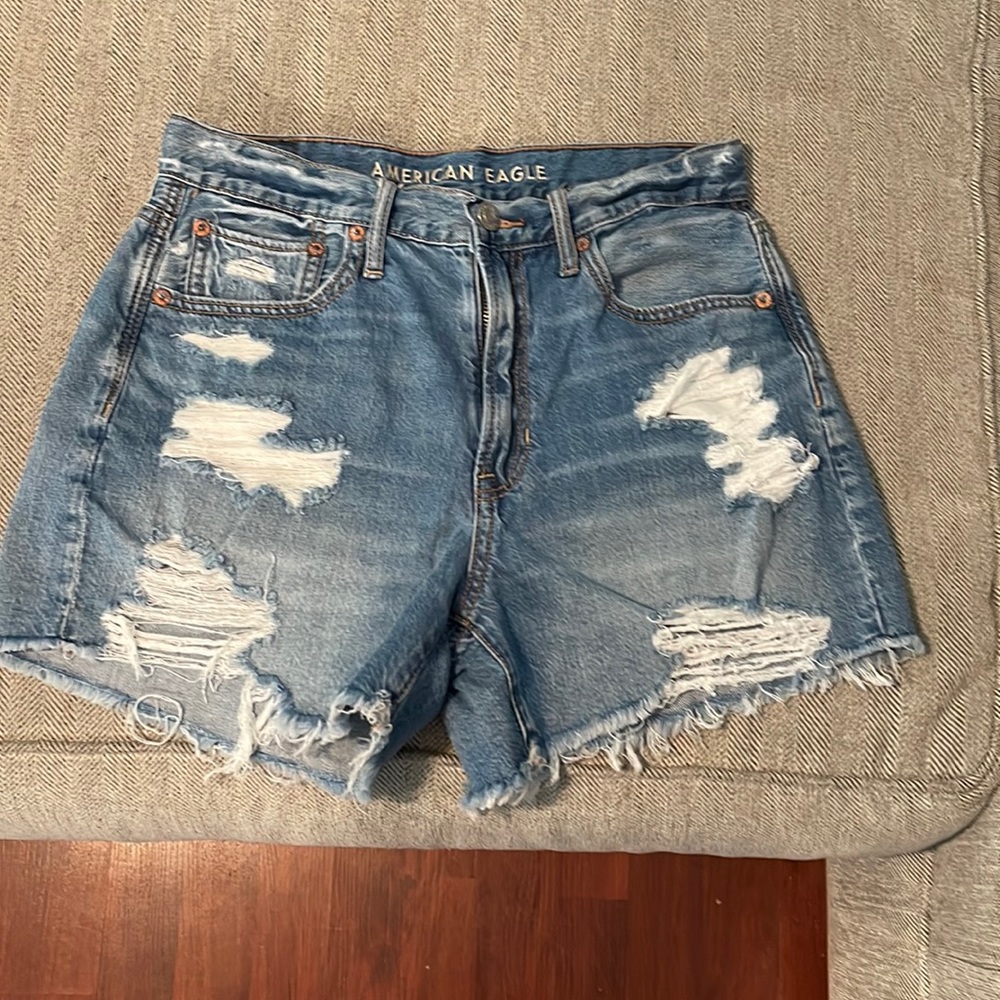 american eagle mom shorts